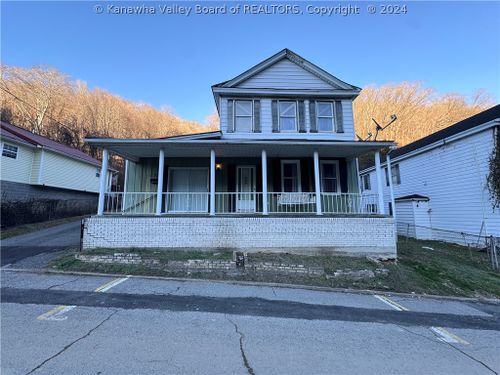 92 Pine Street, Logan, WV, 25601 | Card Image