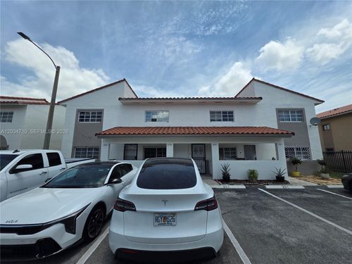 10123-7825 W 29th Ln, Hialeah, FL, 33018-5072 | Card Image