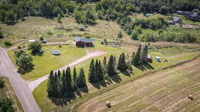 Welcome Home to your 5.5 Acre paradise ! | Image 1