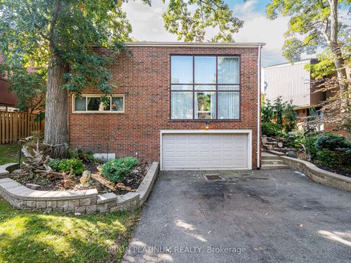 3636 Pitch Pine Cres, Mississauga, ON, L5L1P8 | Card Image