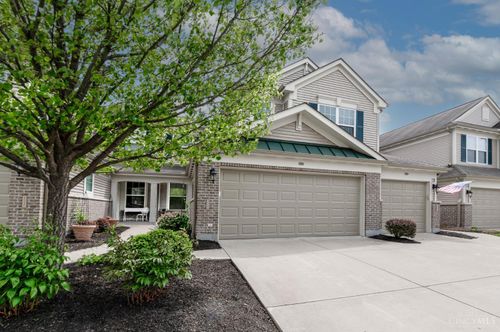 4529 Winners Cir, Batavia, OH, 45103-9257 | Card Image