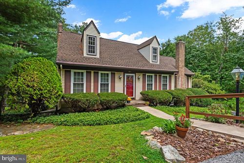 580 Well Dr, NEW FREEDOM, PA, 17349-9364 | Card Image