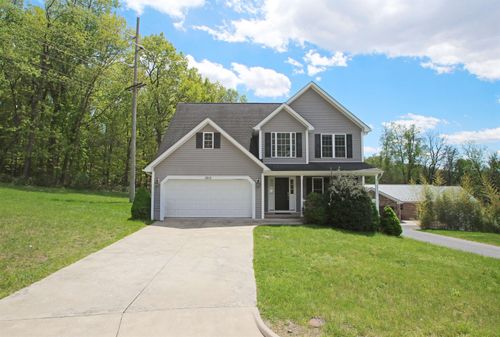 1810 Manor Dr, Harrisonburg, VA, 22801-7625 | Card Image