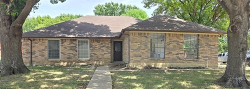 3662 Forest Trail Dr, Grand Prairie, TX, 75052-7009 | Card Image