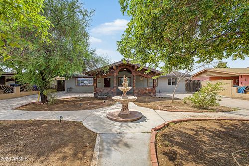 6241 W Highland Ave, Phoenix, AZ, 85033-2121 | Card Image