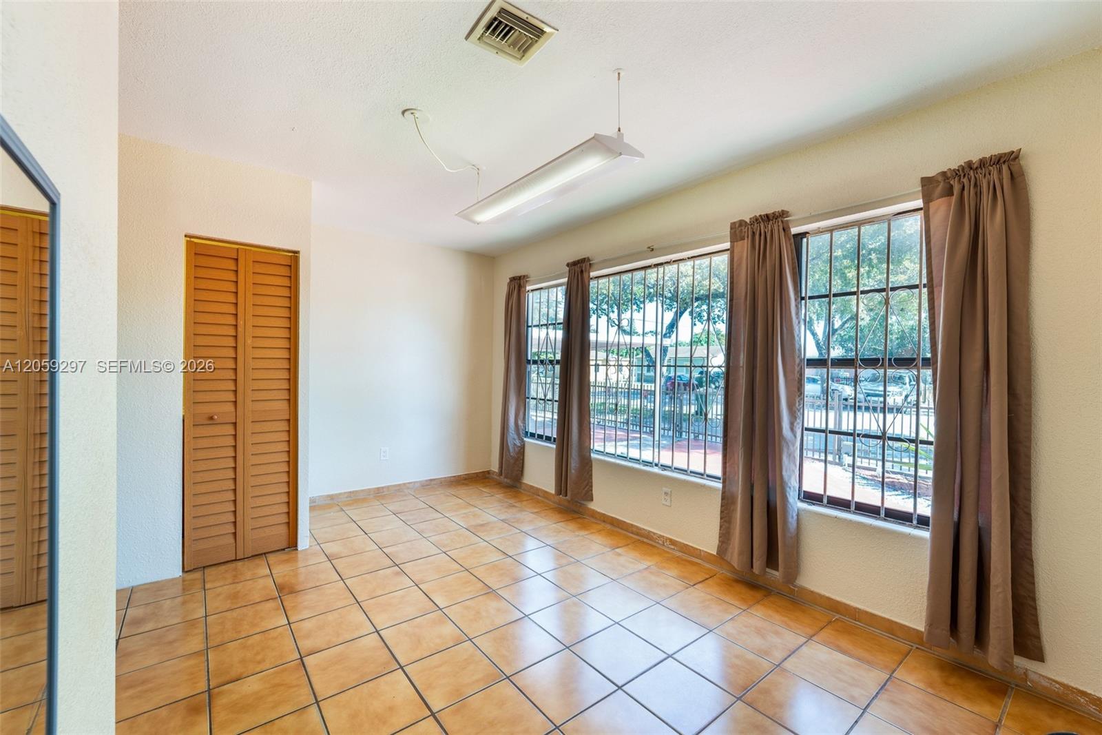 Residential in North Miami 3