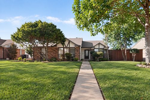 19044 Bilbrook Ln, Dallas, TX, 75287-2009 | Card Image