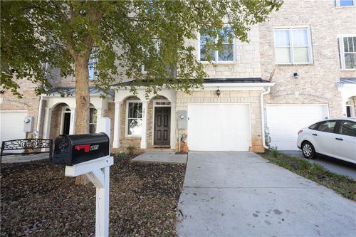 4871 Pinnacle Dr, Stone Mountain, GA, 30088-2374 | Card Image