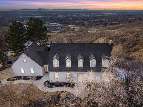 1786 Ross Dr, Ogden, UT, 84403-3241 | Card Image