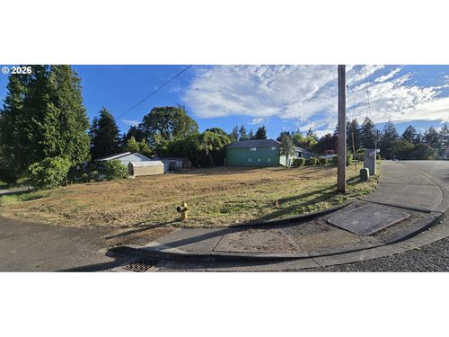 510 W 5th St, La Center, WA, 98629-5444 | Card Image