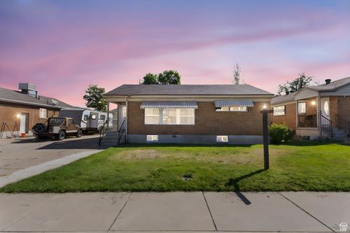 4360 S 275 W, Washington Terrace, UT, 84405-5631 | Card Image