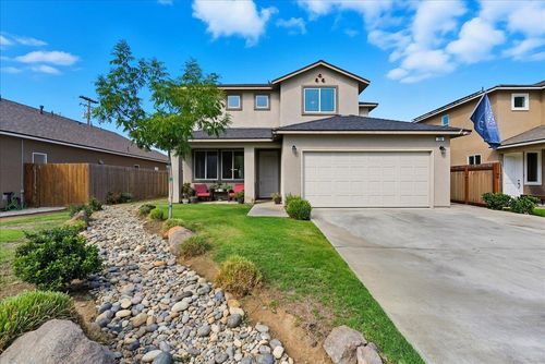 299 Alder St, Dinuba, CA, 93618-3641 | Card Image