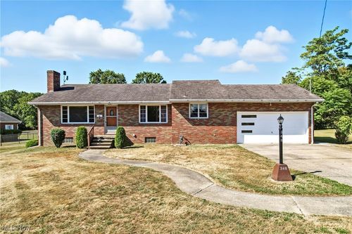 348 Walnut St, Leetonia, OH, 44431-1051 | Card Image