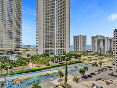 11 - 1825 S Ocean Dr, Condo with 1 bedrooms, 1 bathrooms and null parking in Hallandale Beach FL | Image 1