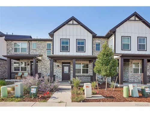 22160 E 8th Ave, Aurora, CO, 80018-4752 | Card Image