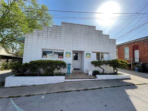 105 Hubbert St, Berryville, AR, 72616-3915 | Card Image