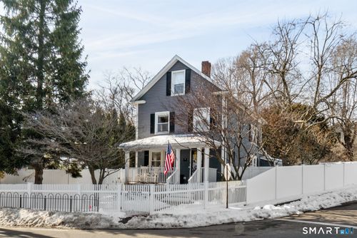 1 Overlook Ave, Fairfield, CT, 06824-4750 | Card Image