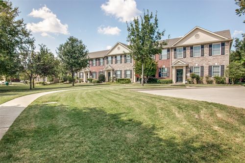 4116 Kyndra Cir, Richardson, TX, 75082-2761 | Card Image