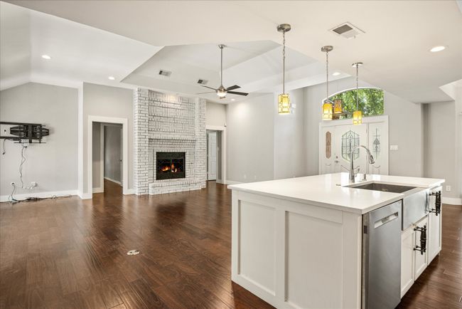 1413 Cat Mountain Trl, House other with 3 bedrooms, 2 bathrooms and null parking in Keller TX | Image 13