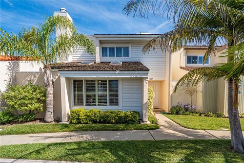 7055 Island Village Dr, Long Beach, CA, 90803-4304 | Card Image