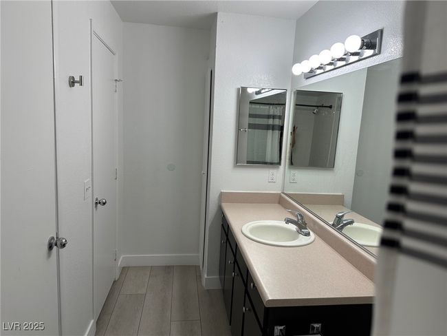 2155 - 2300 E Silverado Ranch Blvd, Condo with 2 bedrooms, 2 bathrooms and null parking in Las Vegas NV | Image 13