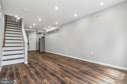 3109 W Arizona St, PHILADELPHIA, PA, 19132-3309 | Card Image