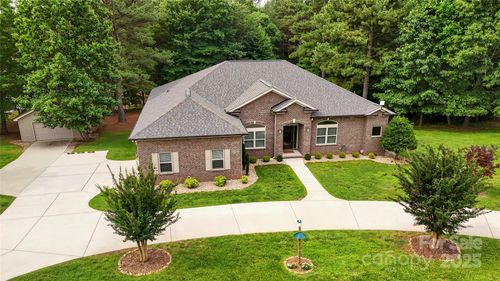 106 Pier Point Dr, Stony Point, NC, 28678-9003 | Card Image