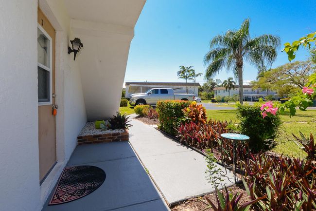 APT-11-3 - 2950 Se Ocean Blvd, Condo with 2 bedrooms, 2 bathrooms and null parking in Stuart FL | Image 6