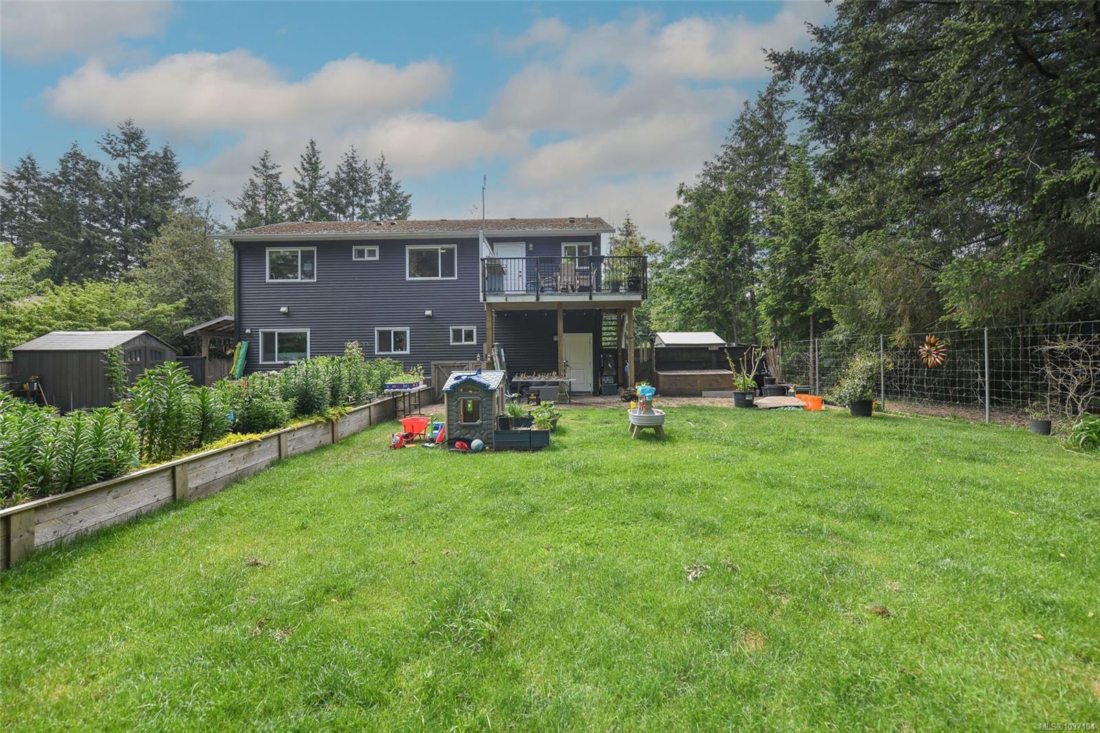 Residential in Comox 2