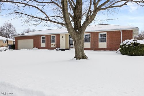 3118 Joti Ave, Huron, OH, 44839-2137 | Card Image