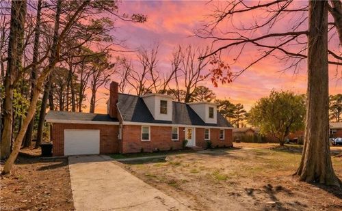 913 Norfleet Rd, Virginia Beach, VA, 23464-1642 | Card Image