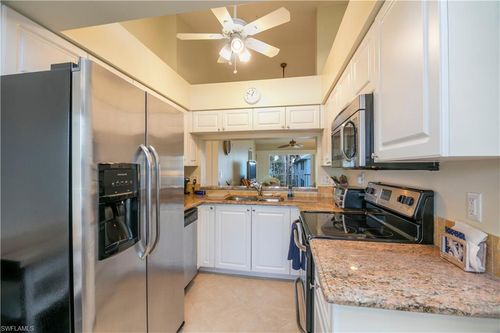 w-204-113 Wading Bird Cir, NAPLES, FL, 34110-1297 | Card Image