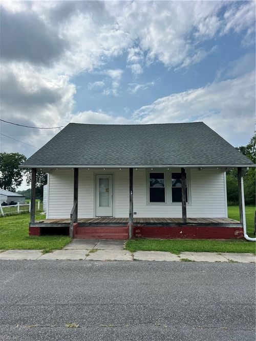 14 B Ave, Windsor, VA, 23487-9549 | Card Image