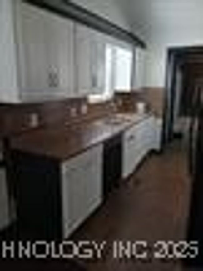 10302 E 26 Th St, House other with 4 bedrooms, 2 bathrooms and null parking in Tulsa OK | Image 5