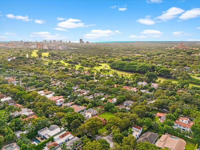 1258 Obispo Ave, House other with 5 bedrooms, 6 bathrooms and null parking in Coral Gables FL | Image 17