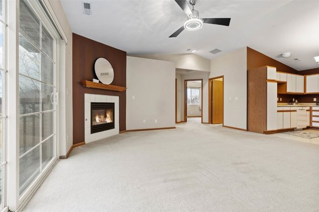 UNIT-9 - 6410 Creekside Dr Ne, Condo with 2 bedrooms, 1 bathrooms and null parking in Cedar Rapids IA | Image 5