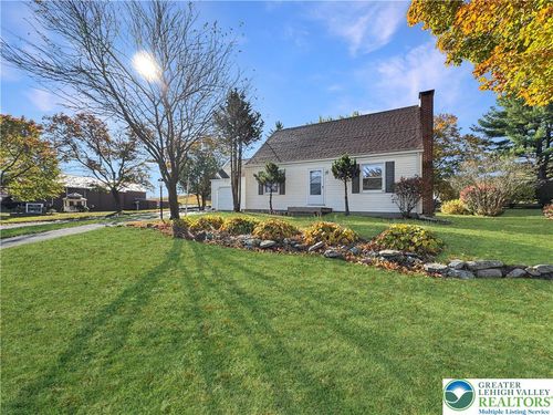 257 E 2nd St, WIND GAP, PA, 18091-1610 | Card Image