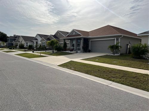 136 Krenson Bay Loop, WINTER HAVEN, FL, 33881-2558 | Card Image