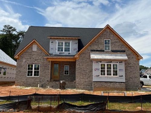 1347 Maple Chase Ln, Winston-Salem, NC, 27106-9517 | Card Image