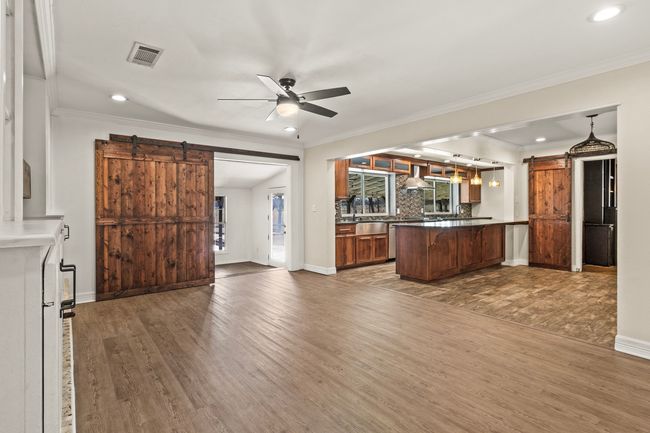 1484 County Road 3330, House other with 4 bedrooms, 3 bathrooms and null parking in Mount Pleasant TX | Image 5