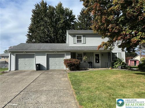 2525 10th St, Bethlehem, PA, 18020-4331 | Card Image