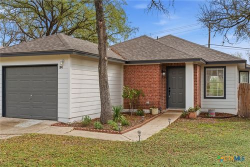 104 S Mockingbird Cir, Cedar Creek, TX, 78612-3044 | Card Image