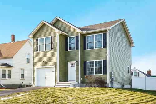 66 Revere Ave, Manchester, NH, 03109-4438 | Card Image