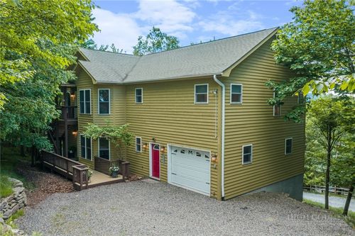 117 Pinnacle Ridge Rd, Beech Mountain, NC, 28604-8157 | Card Image