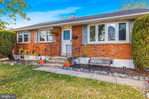 30 Tuckahoe Rd, NEW CASTLE, DE, 19720-4433 | Card Image