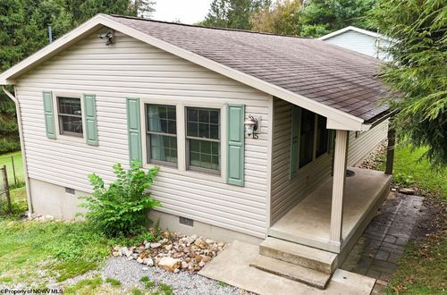 15 Molisee Rd, Morgantown, WV, 26508-3599 | Card Image