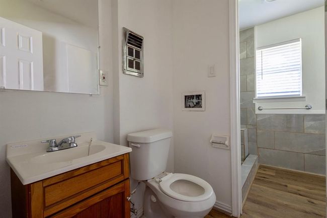 Half Bath | Image 16