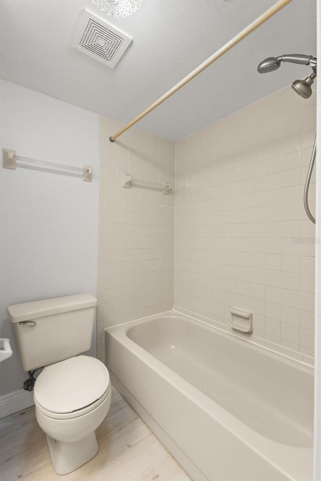 APT-130 - 2131 Ridge Rd S, Townhouse with 2 bedrooms, 3 bathrooms and null parking in LARGO FL | Image 15