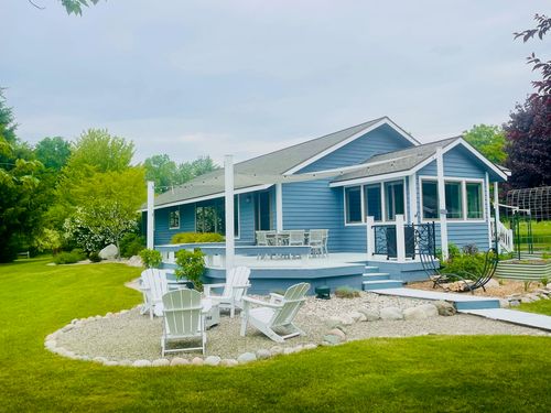 10550 Highview Ln, Central Lake, MI, 49622-9798 | Card Image