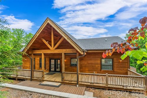 265 Grandview Peaks Dr, Nebo, NC, 28761-8950 | Card Image